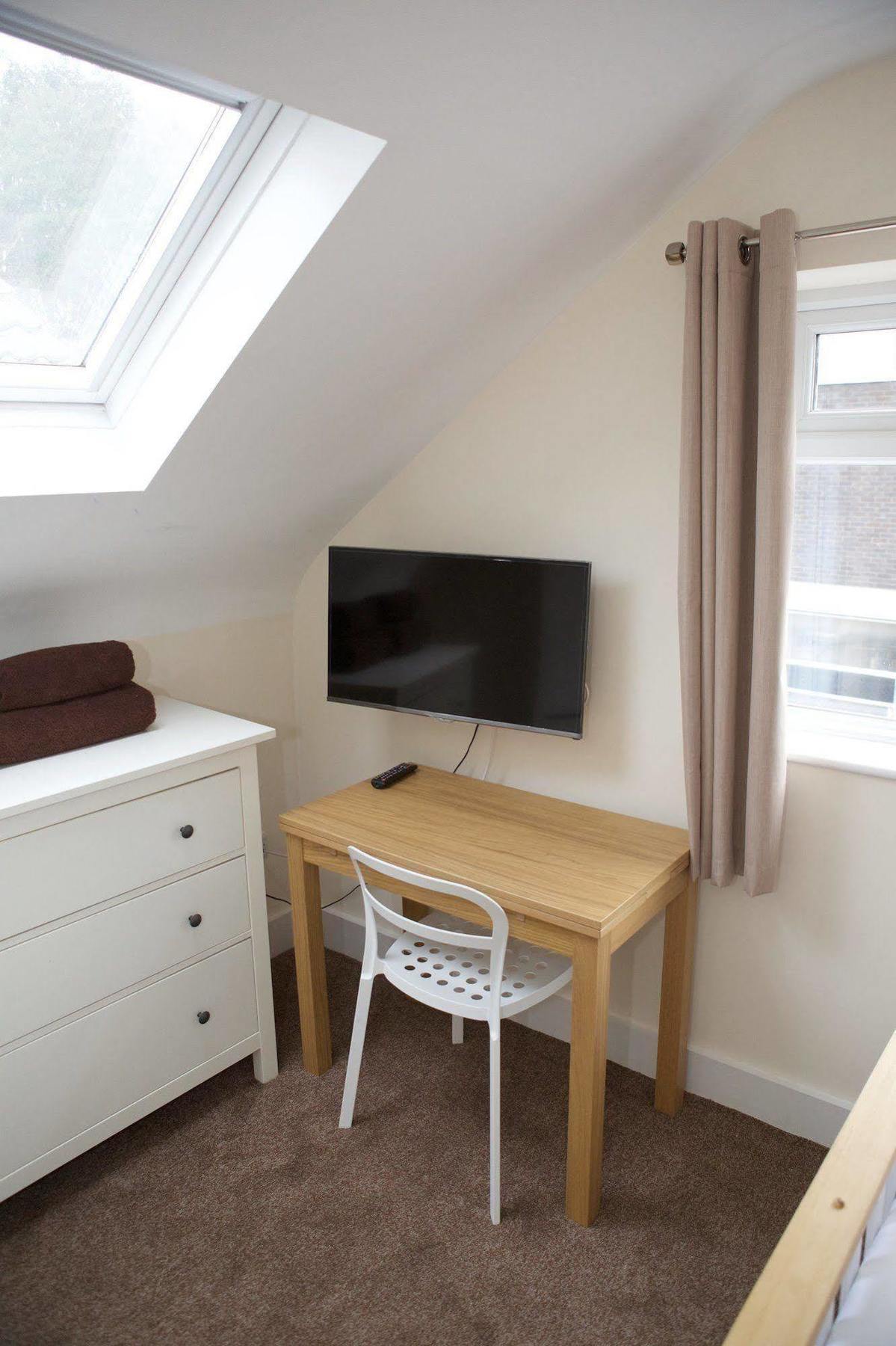 Bristol Serviced Lets - 152/154 Bath Road Exteriör bild
