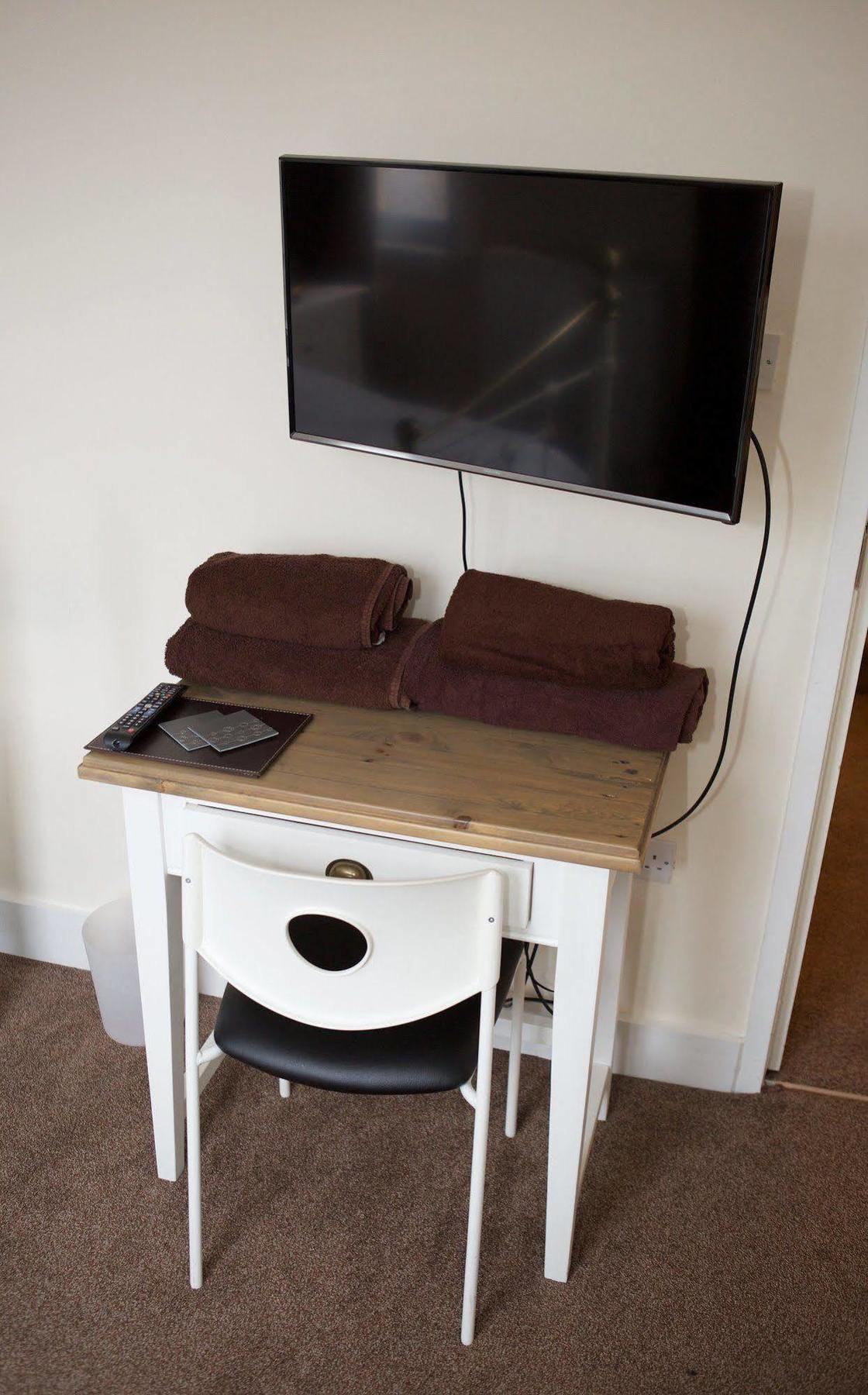 Bristol Serviced Lets - 152/154 Bath Road Exteriör bild